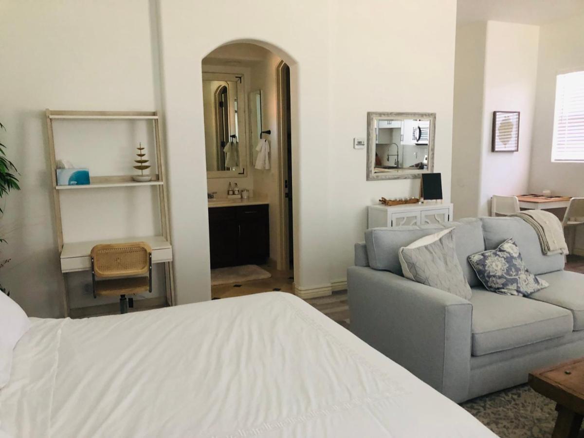 Beautiful Private Casita/Guesthouse W/ Kitchen, Access To Pool/Spa Goodyear Exterior foto